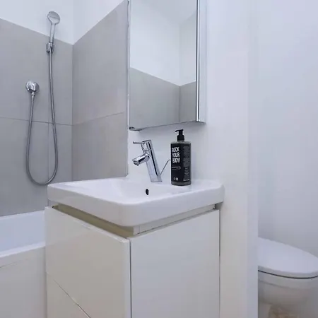 Mozartova- Quiet Getaway With A View Of The Danube * Pressburg